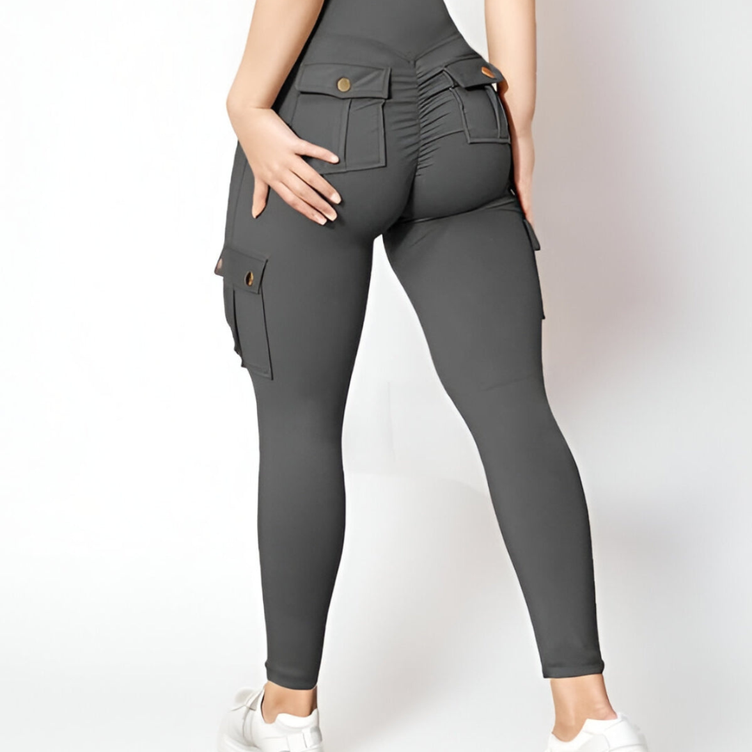 CurveLift™ Cargo Leggings